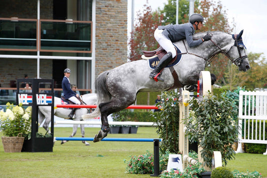 Nicola Philippaerts and H&M Harley v. Bisschop en route to win the VDP Groep Prix at Valkenswaard Ph. LGCT/Stefano Grasso