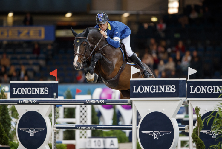 Germany’s Christian Ahlmann & Taloubet Z winners of the fifth leg of the Longines FEI World Cup™ Jumping at Stuttgart, Germany today. Ph. Stefan Lafrentz/FEI 