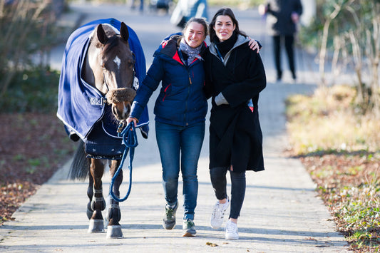 Befriending the Competition: How Top Riders Get By With a Little Help From Their Friends