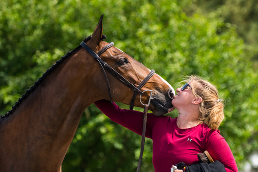 Perfect Braids and Super Shine: How Courtney Carson Gets Doug Payne's Horses Ring Ready