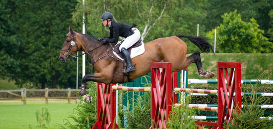 Holly Smith Wins Bunn Leisure Derby Tankard at Hickstead CSI4*