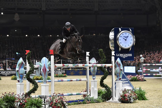 John Whitaker & Argento Claim Ivy Stakes on Home Ground at Olympia CSI5*-W